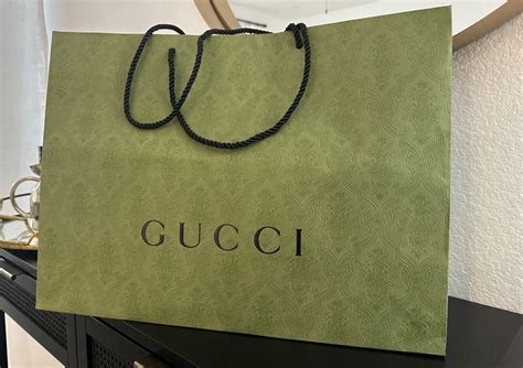 gucci maglieria|gucci shopping bag apple.